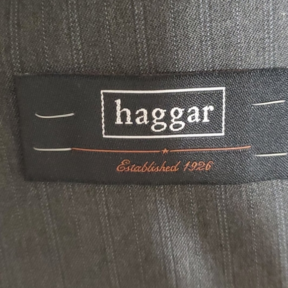 BRAND NEW Men's 2 piece suit - Picture 2 of 7